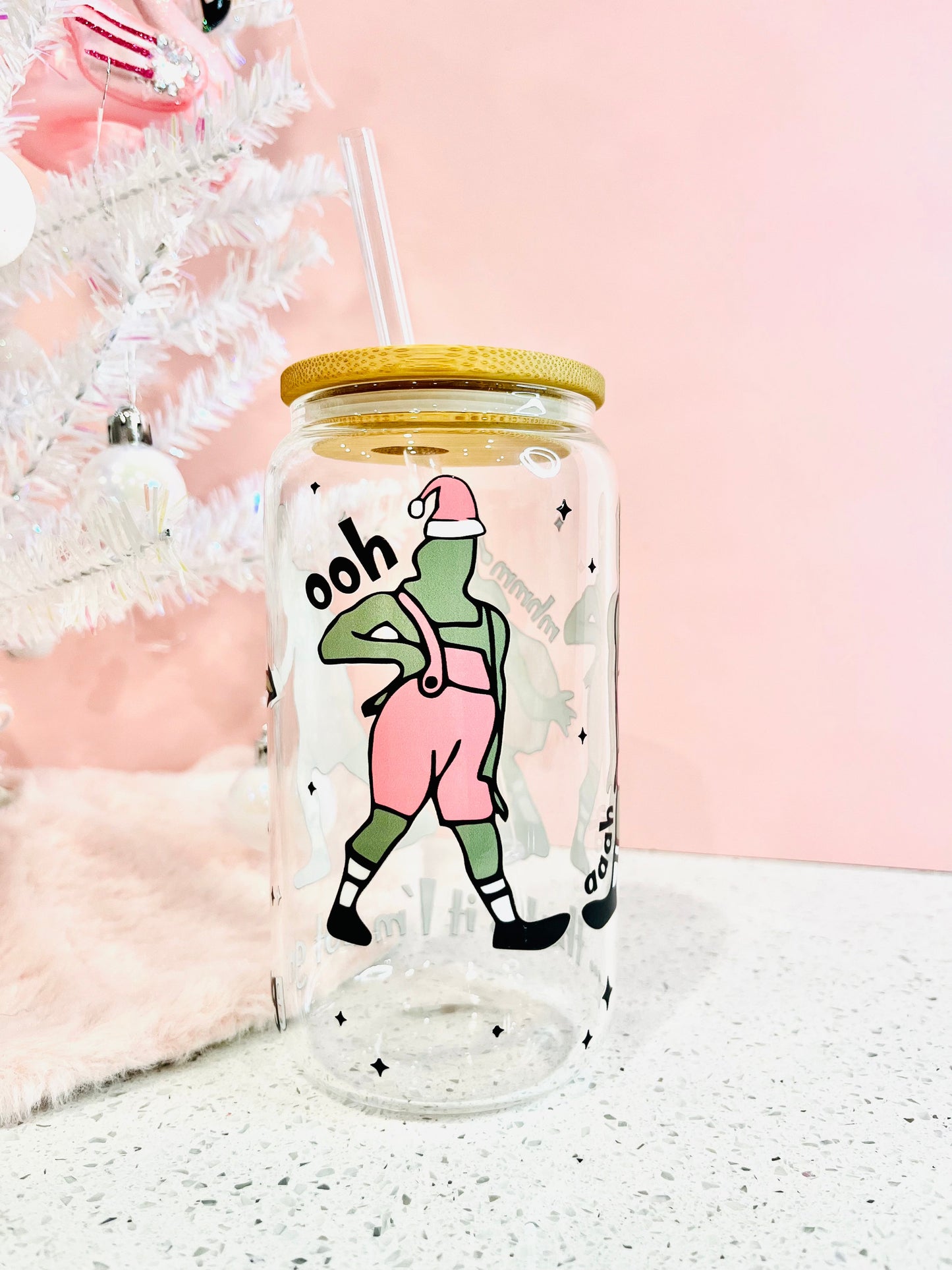 Kringle Krate Christmas Store “I’m Not Going” Beer Can Glass