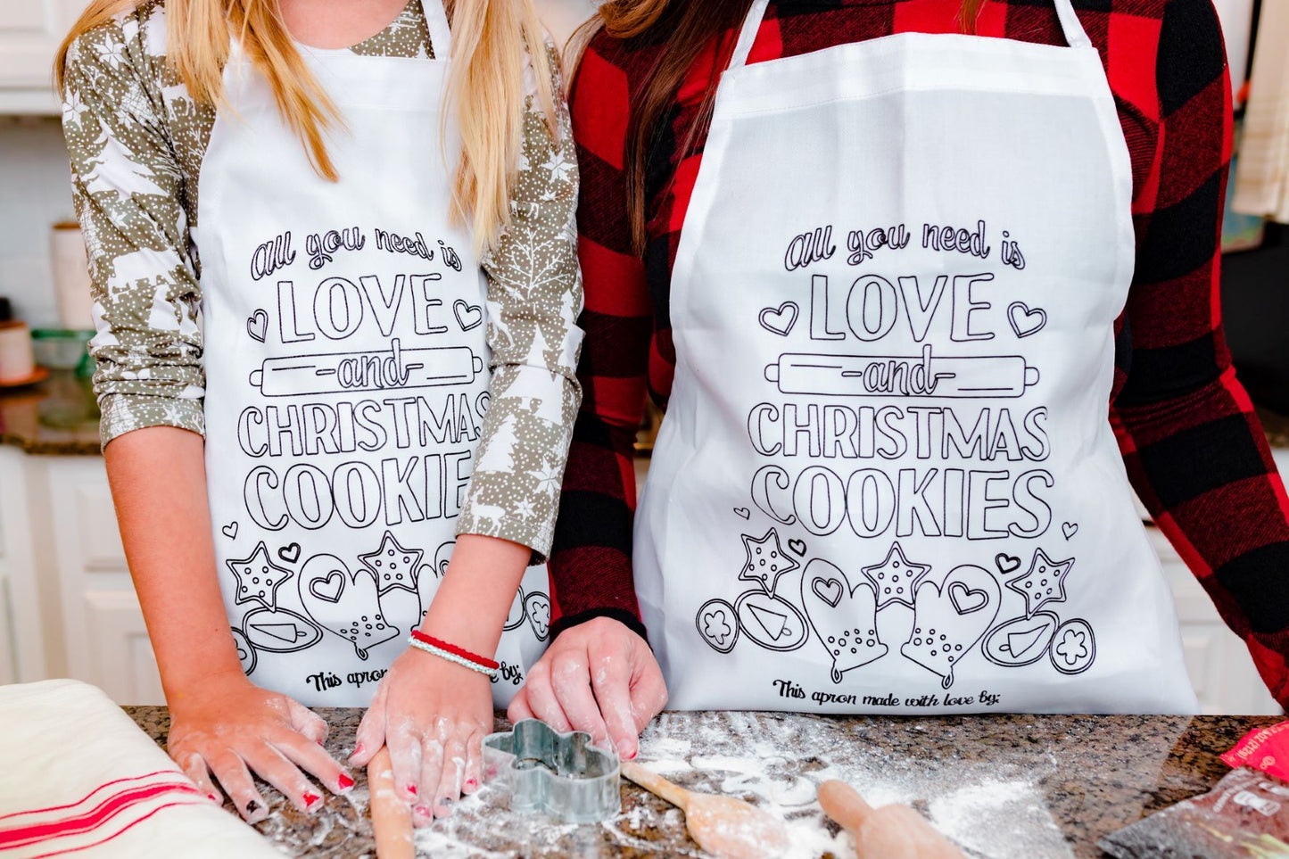 Kringle Krate Christmas Store Mommy & Me Personalized Apron Kit (Set of 2)