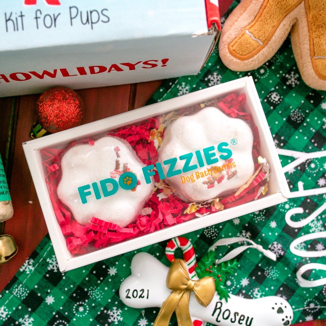 Kringle Krate Christmas Store Bath Bomb for Dogs